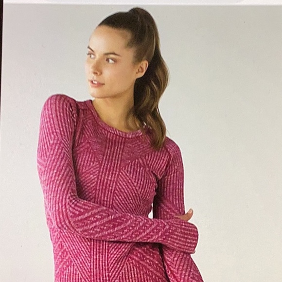 Lululemon Rest Less Pattern pullover/Sweater(size 6) Heathered Berry Rumble - Picture 7 of 7